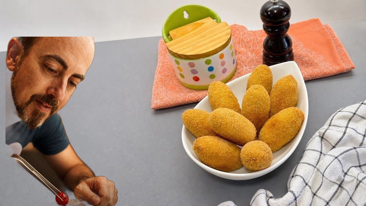 Juan Sánchez, con su retrato recortado sobre Croquetas de gambas al ajillo, en un montaje de HolyCook