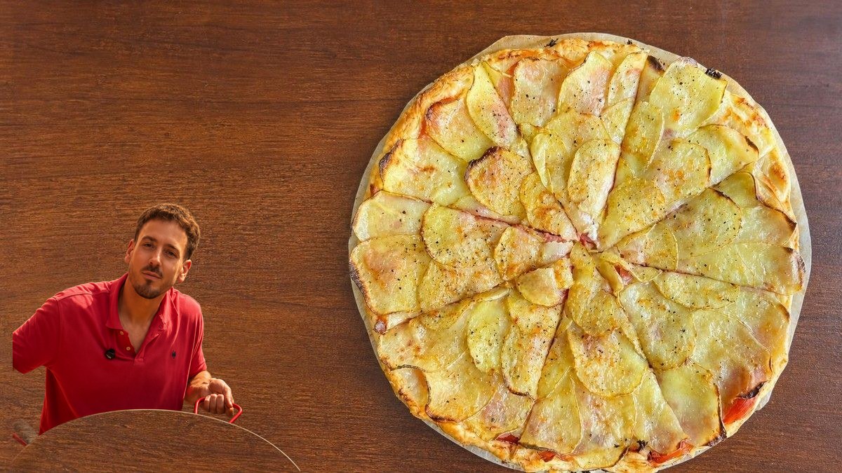 Willy Pascual, con su retrato recortado sobre Hojaldre con mozzarella, jamón y patata, en un montaje de HolyCook
