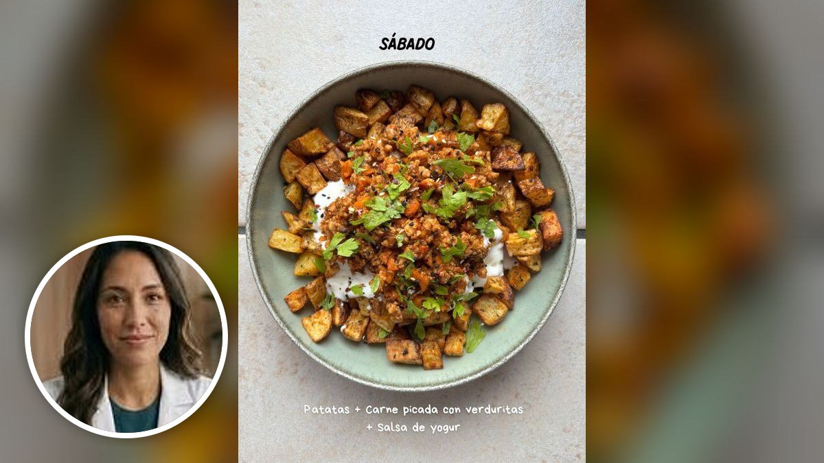 Patatas con carne picada, verduritas y salsa de yogur de Noelia Estévez, con su foto de perfil en un montaje de HolyCook